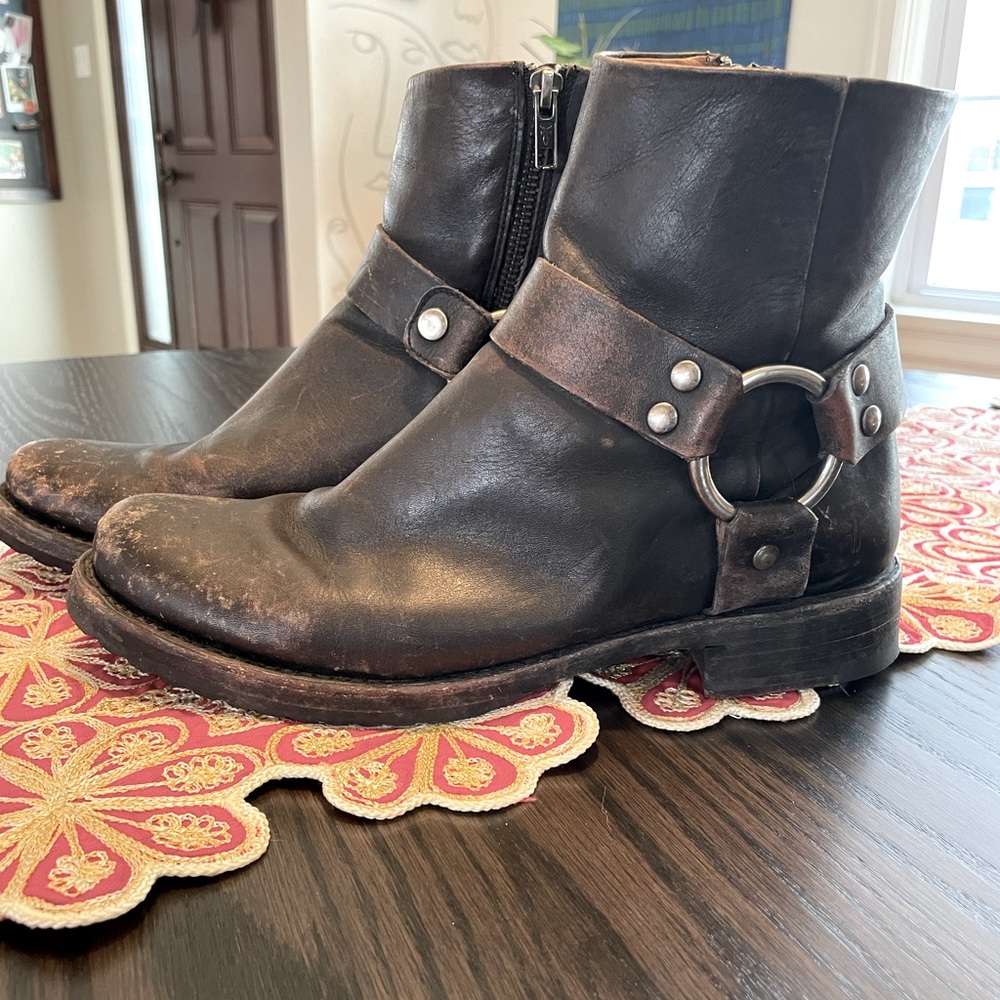 Frye Black and Brown Ankle Boots